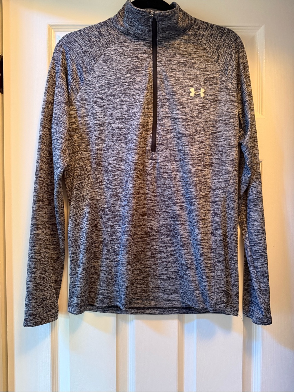 UNDER ARMOUR Women’s Tech Twist 1/2 Zip Long Sleeve Top-Large (12/14)